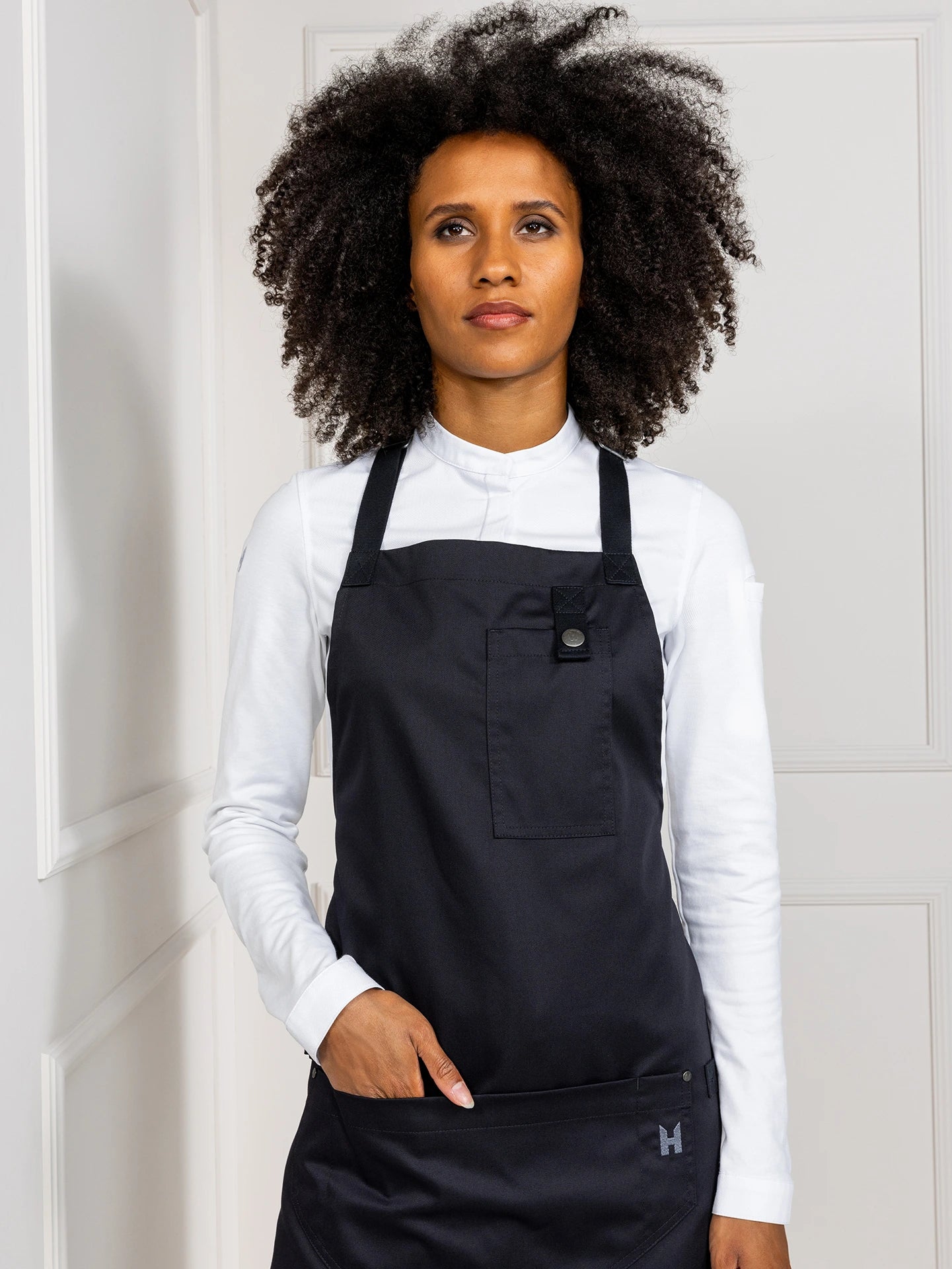 Bib Apron Seattle Black by Le Nouveau Chef - ChefsCotton
