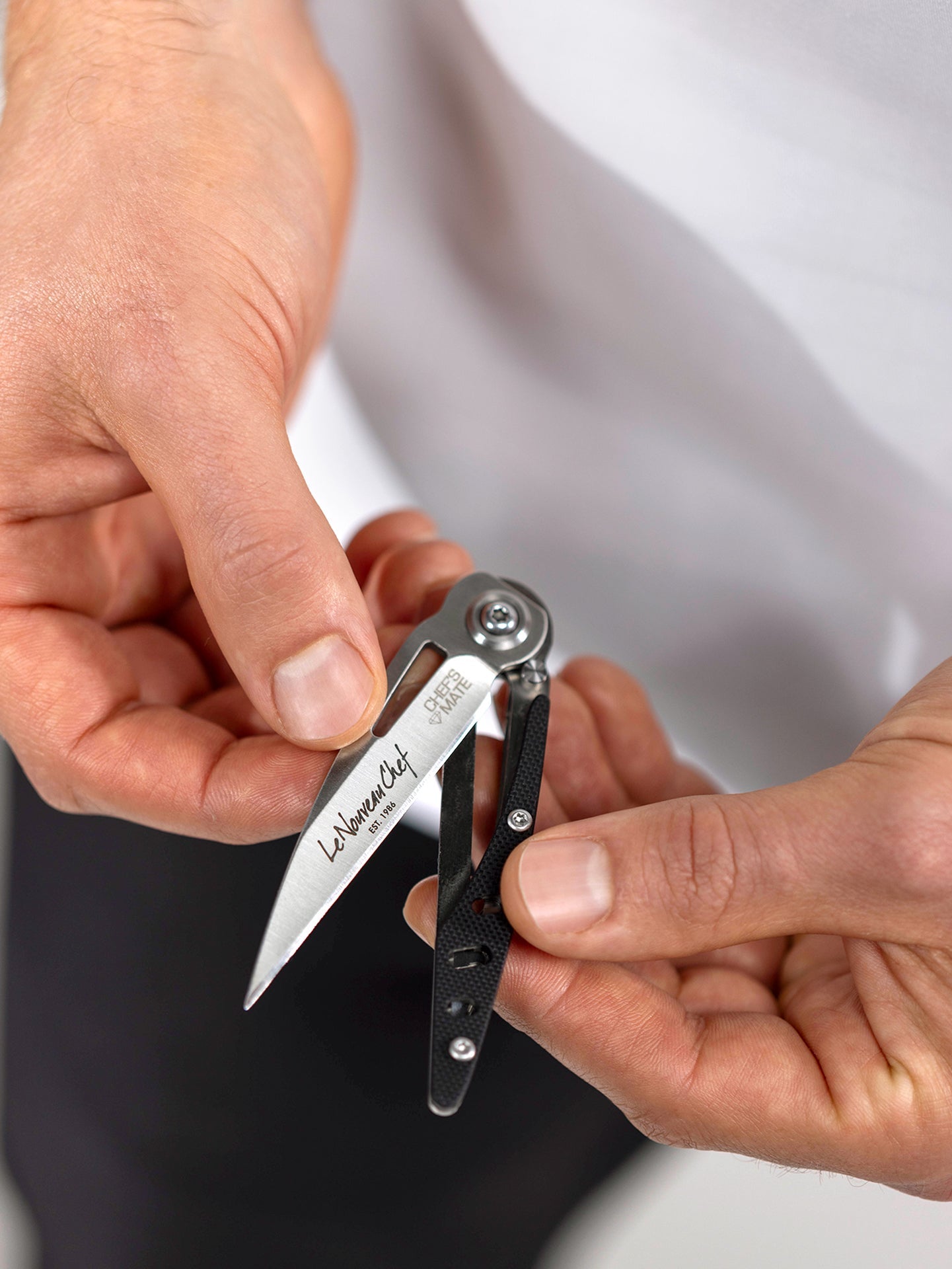 Kitchen Pocket Knife LNC by Le Nouveau Chef - ChefsCotton