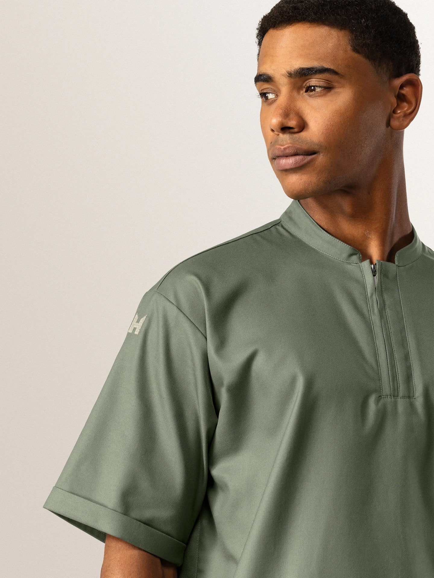 Chef T-shirt Henrique Pine Green by Le Nouveau Chef -  ChefsCotton